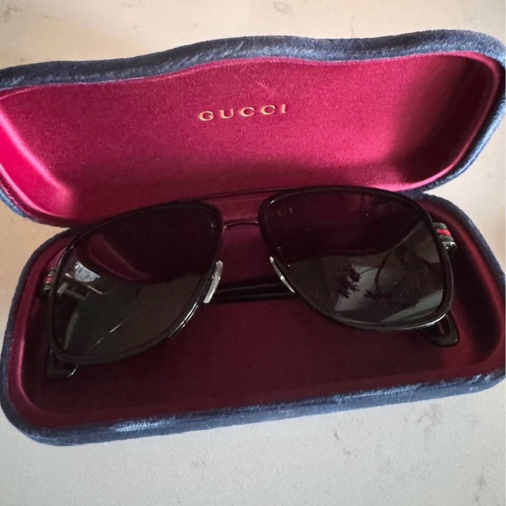 Gucci Black Aviator Sunglasses - Picture 6 of 10